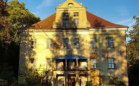 Pałac Rząsiny